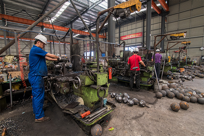 蛟河网架配件车间